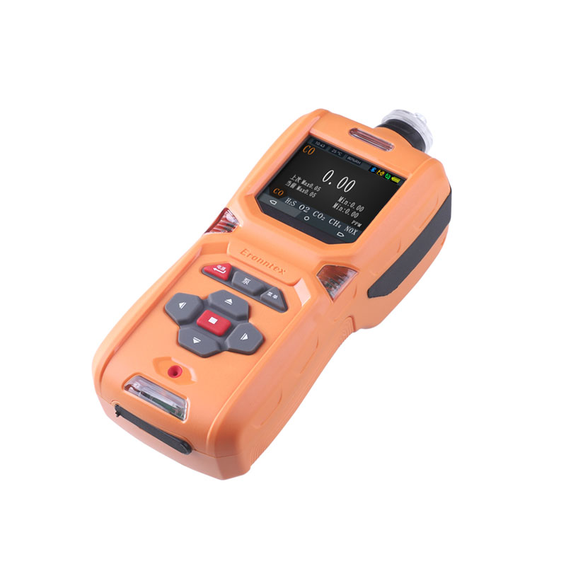 Paano masiguro ang buhay ng serbisyo at pagiging maaasahan ng apat na-sa-isang gas detector?