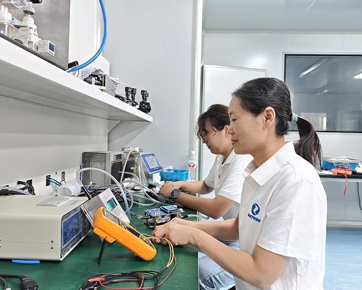 Mga Tagapangalaga sa Bundok at Dagat | Maaasahang Gumagana ang Zetron MS800A Air Quality Monitoring System sa Saudi Arabia Project