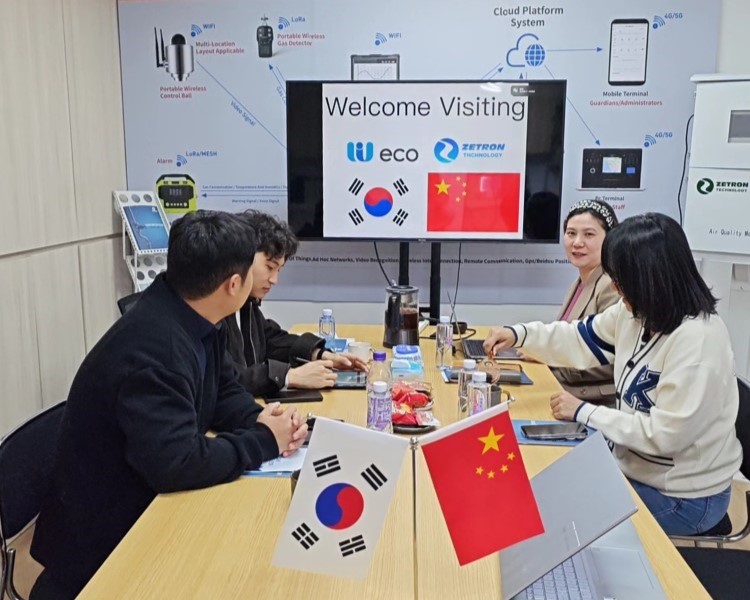 Bumisita ang mga kliyente ng South Korea sa Zetron upang Pag-usapan ang Mga Solusyon sa Kaligtasan ng Gas at Mga Proyekto ng Ozone Analyzer!